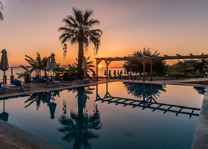 Belussi Beach Hotel & Suites